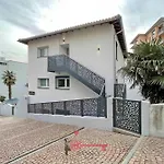 Home Sofia Room 4 - 5Min Station -By Easylife Swiss